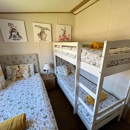 Cottontail Lodge - Hot tub - Pet Friendly South Cerney Esterno foto