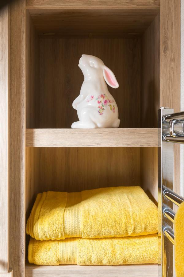 Cottontail Lodge - Hot tub - Pet Friendly South Cerney Esterno foto