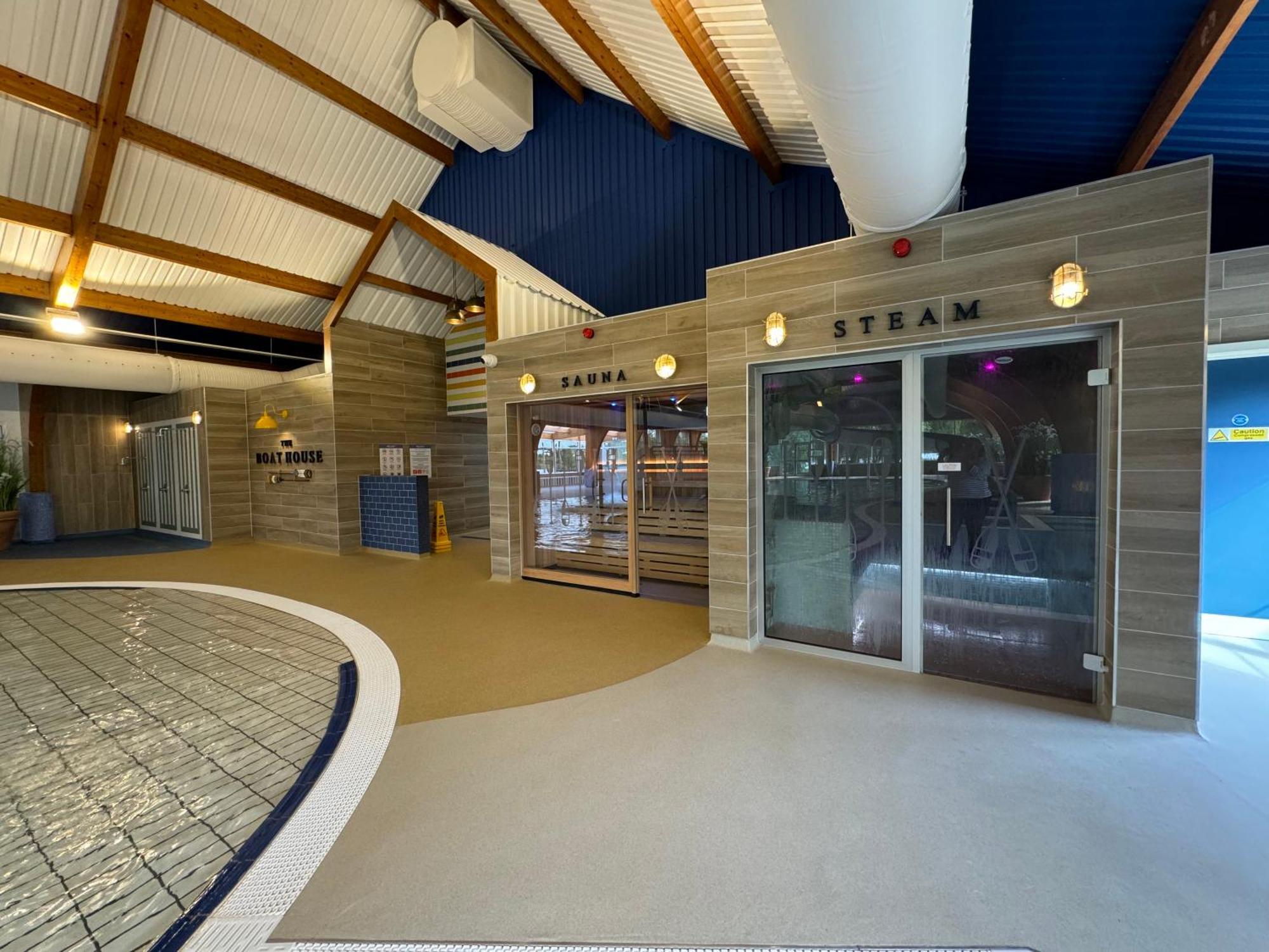 Cottontail Lodge - Hot tub - Pet Friendly South Cerney Esterno foto
